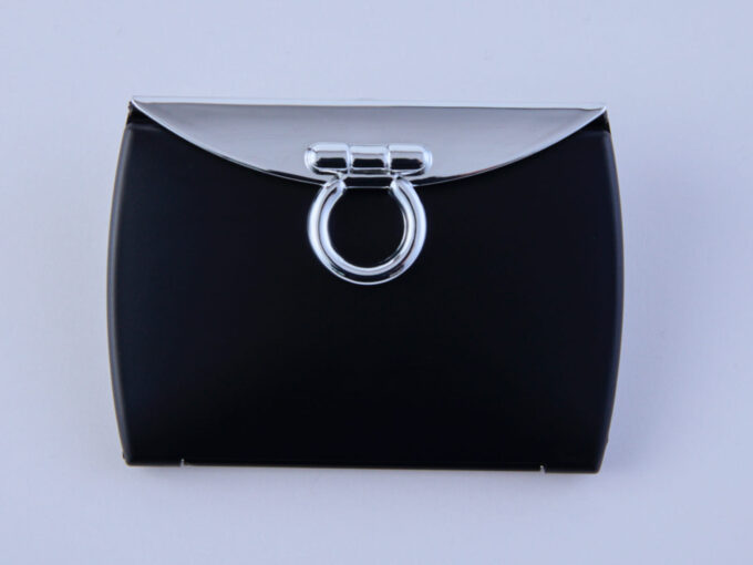 バック型ミラー